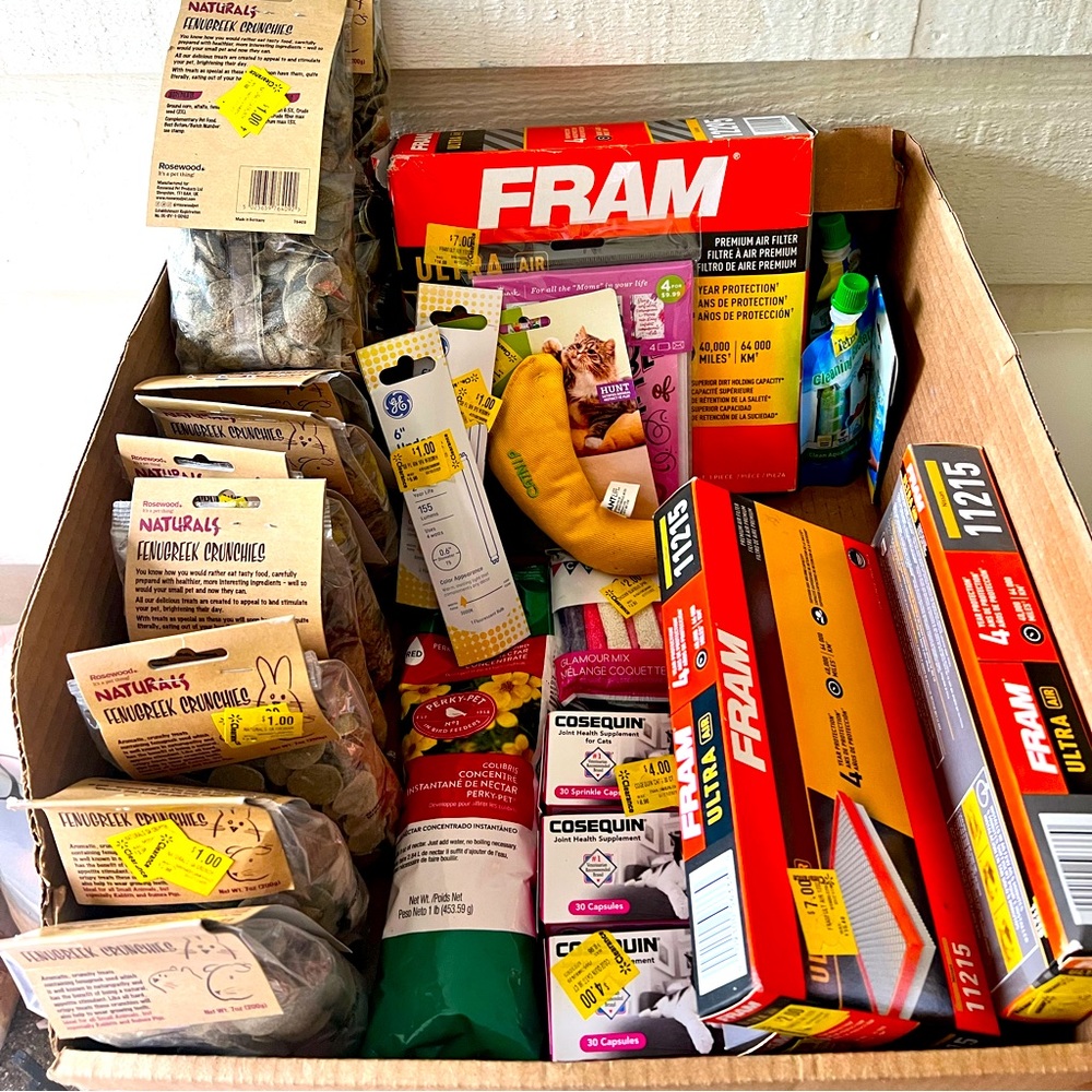 Multiple pet items brand new.